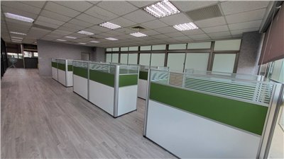 銀框架+條紋玻+貼布+白烤漆板